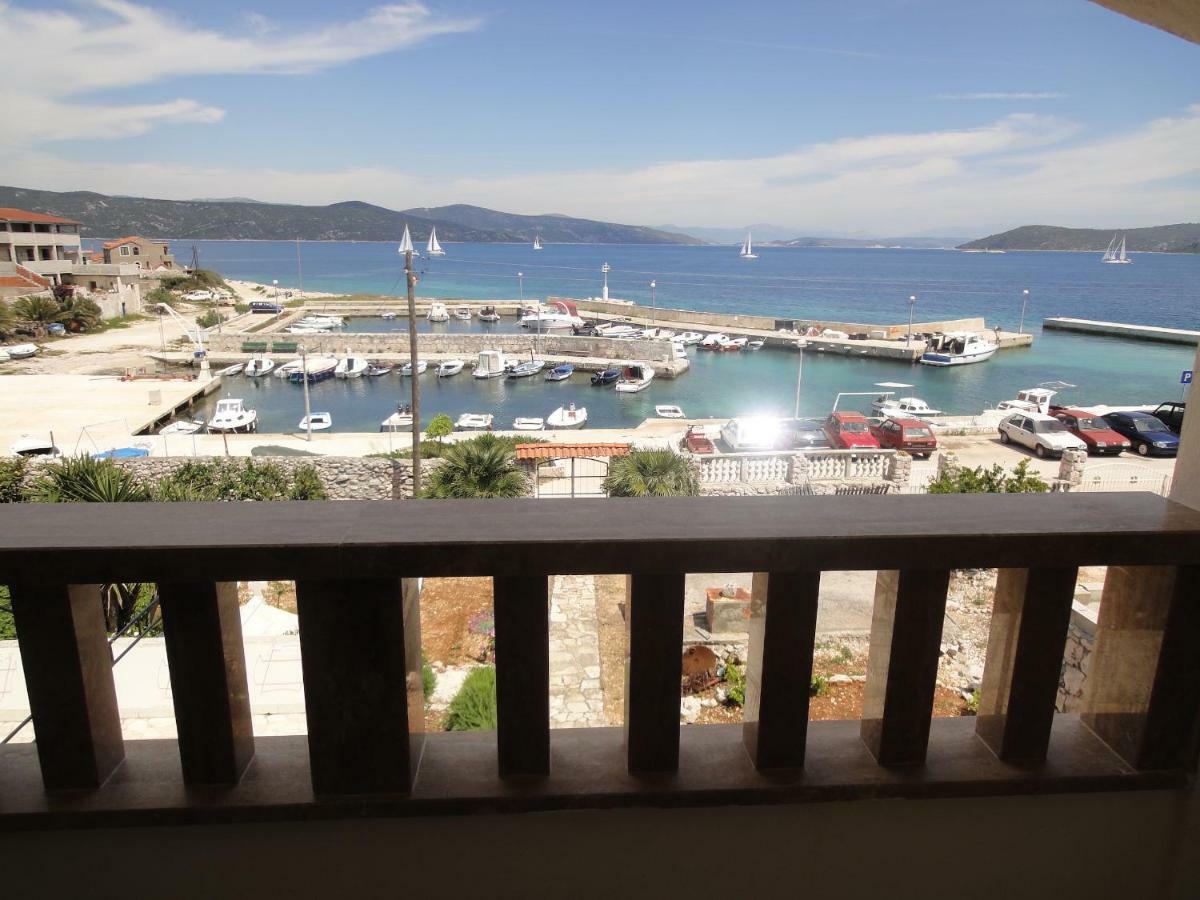 Apartments Villa Ana Дрвеник-Мали Экстерьер фото